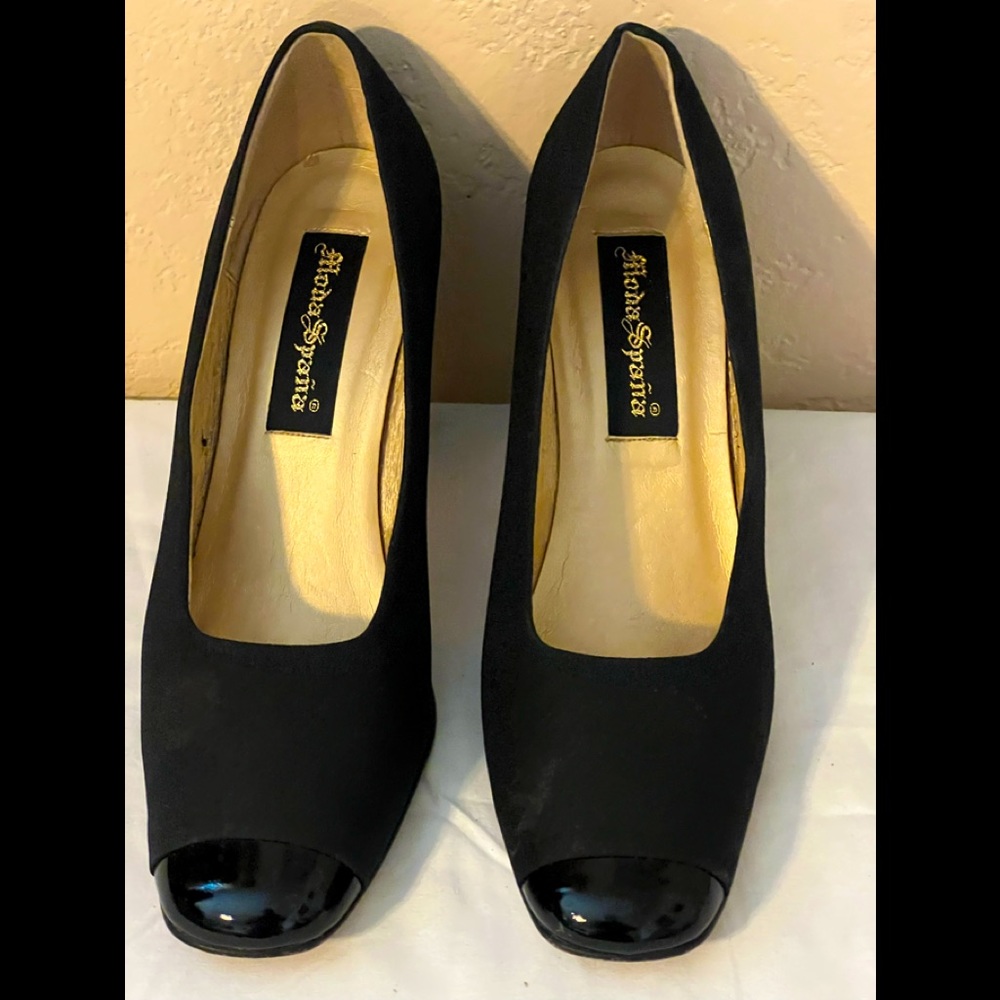 Classic heels